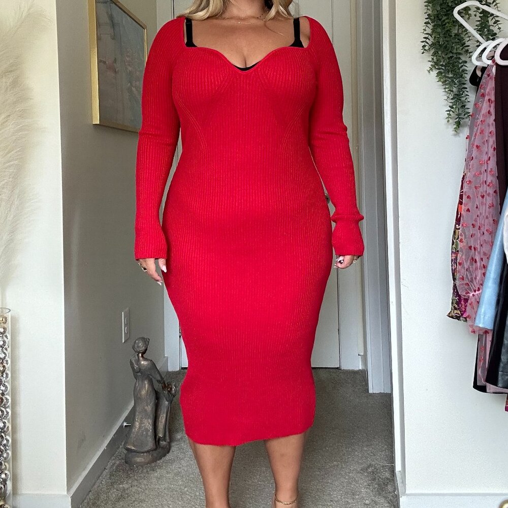 H&M LONG SLEEVED SCOOP NECK SWEATER DRESS